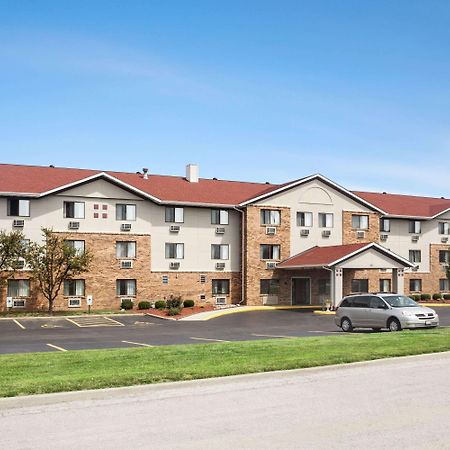 Motel Super 8 by Wyndham Fairview Heights-St. Louis Exterior foto